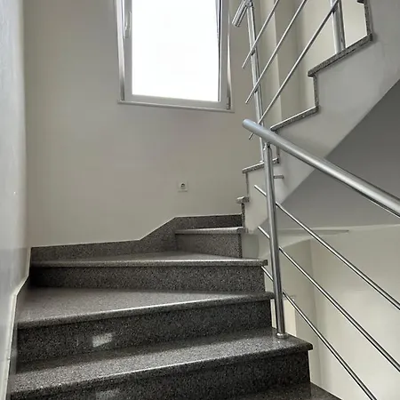 Lägenhet Simoni