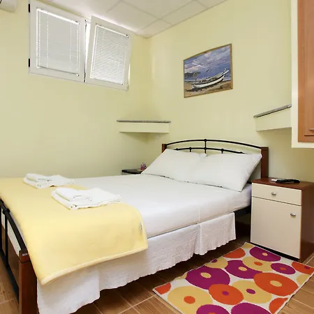 西蒙尼公寓 斯普利特