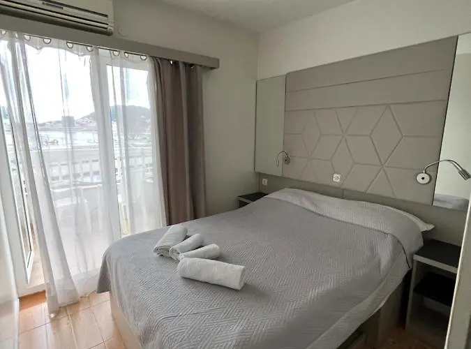 Simoni Apartment Split