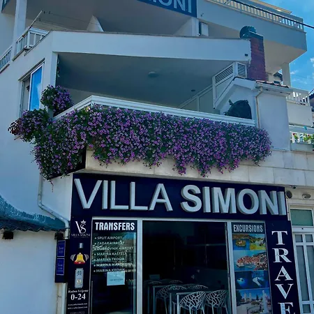 Simoni Apartment *