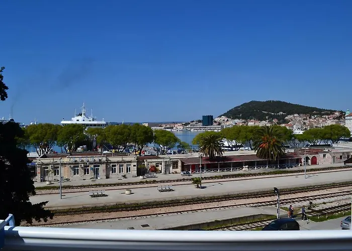 Simoni Apartamento *
